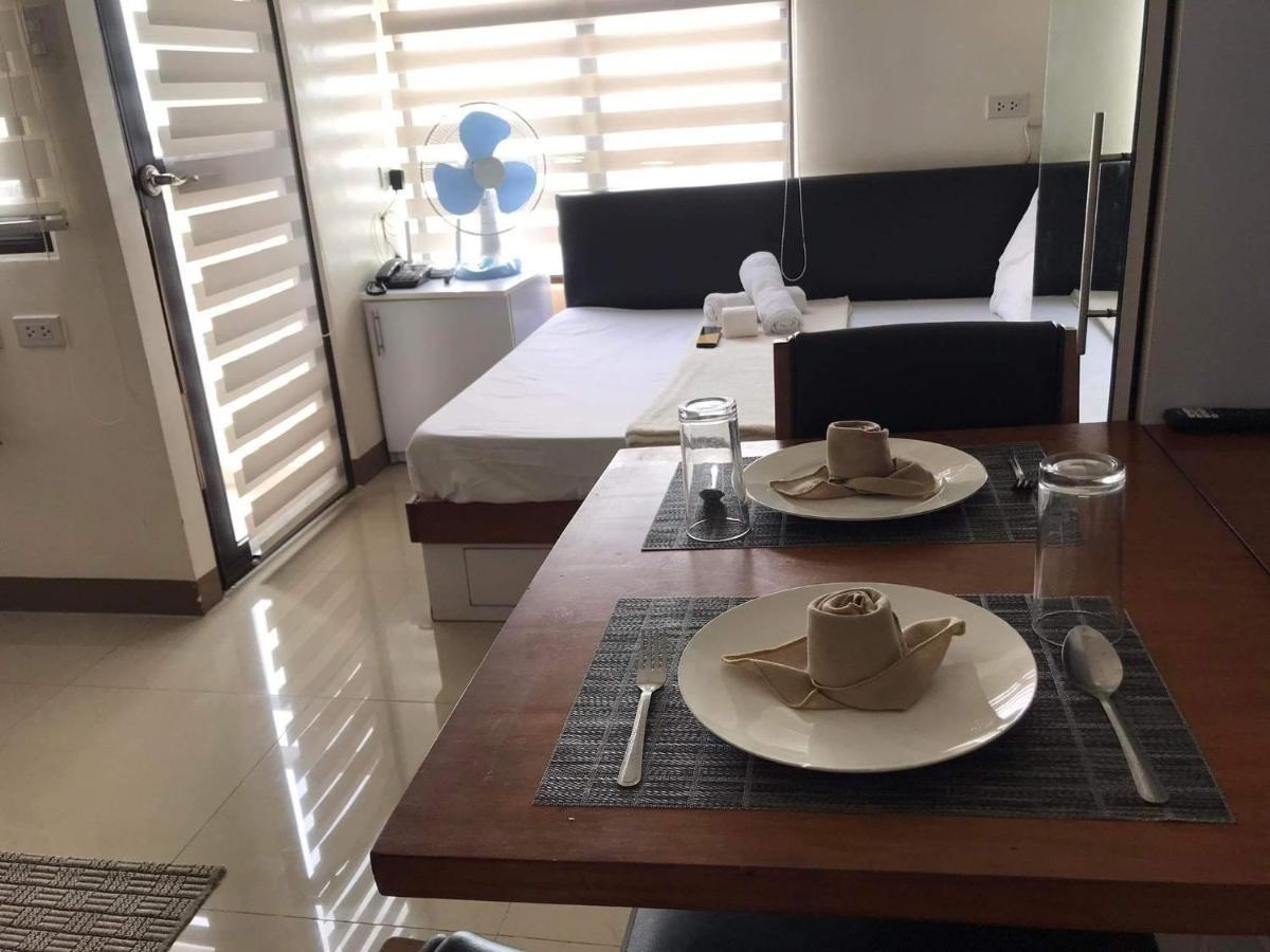 Mabolo Garden Flat A6 With Free Rooftop Pool Cebu Dış mekan fotoğraf